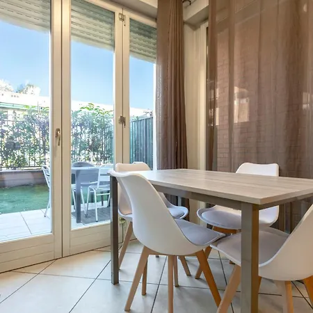 Monolocale Luminoso Con Giardino Privato Bergamo